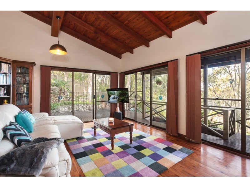 58 Coal Point Road, Coal Point NSW 2283