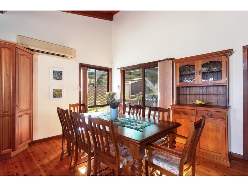 58 Coal Point Road, Coal Point NSW 2283