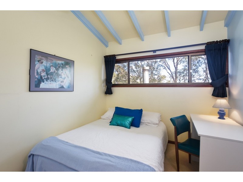 58 Coal Point Road, Coal Point NSW 2283