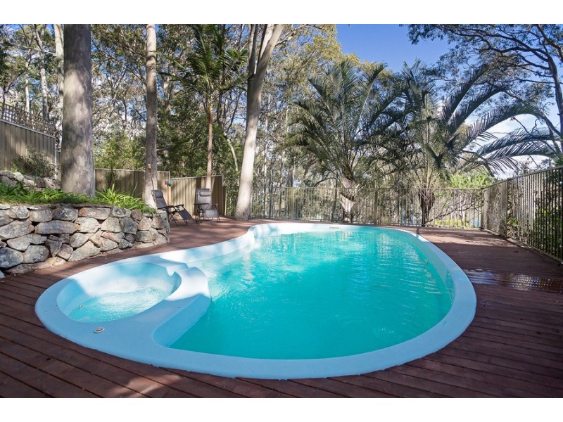 58 Coal Point Road, Coal Point NSW 2283