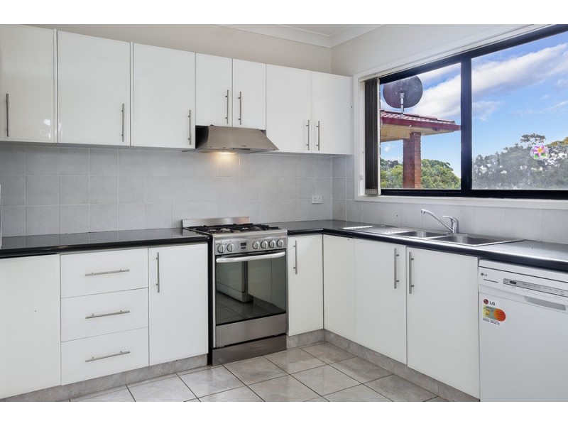 18b Eagle Close, Woodrising NSW 2284