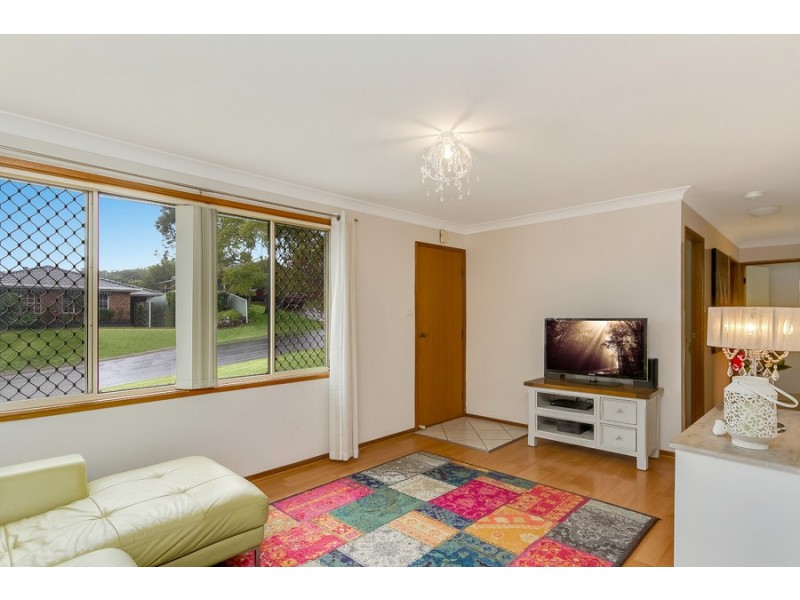 12 Lipton Close, Woodrising NSW 2284