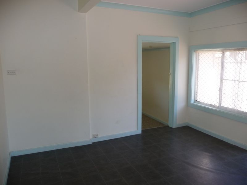 182 Excelsior Parade, Toronto NSW 2283