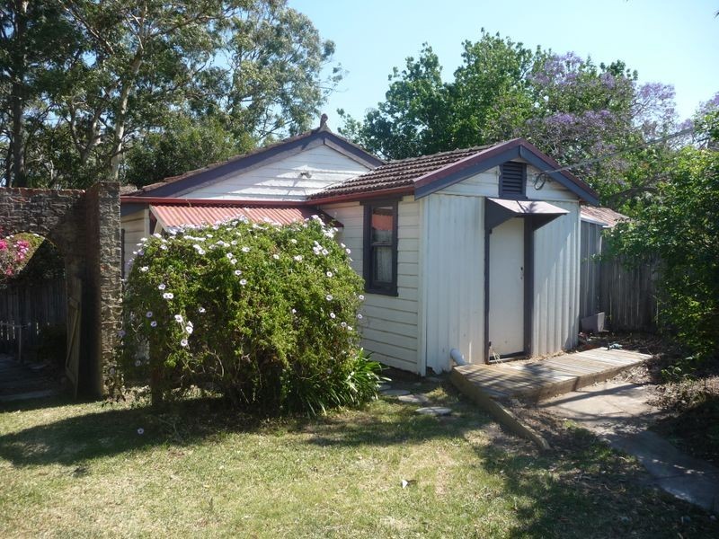 182 Excelsior Parade, Toronto NSW 2283