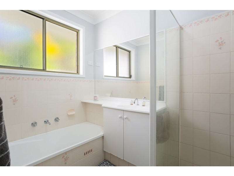 17 Milford Street, Toronto NSW 2283