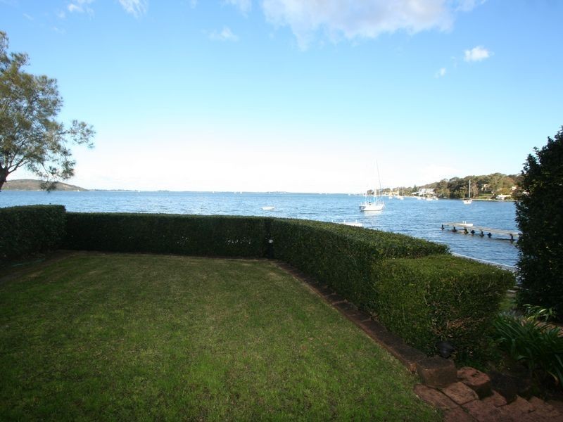 3/8 Ambrose Street, Carey Bay NSW 2283