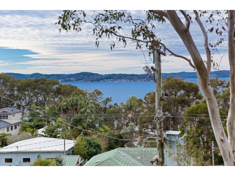 58 Watkins Road, Wangi Wangi NSW 2267