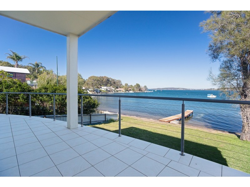 149 Coal Point Road, Coal Point NSW 2283