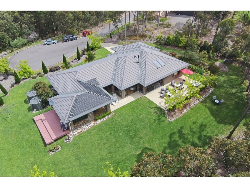 9 Centennial Parkway, Kilaben Bay NSW 2283