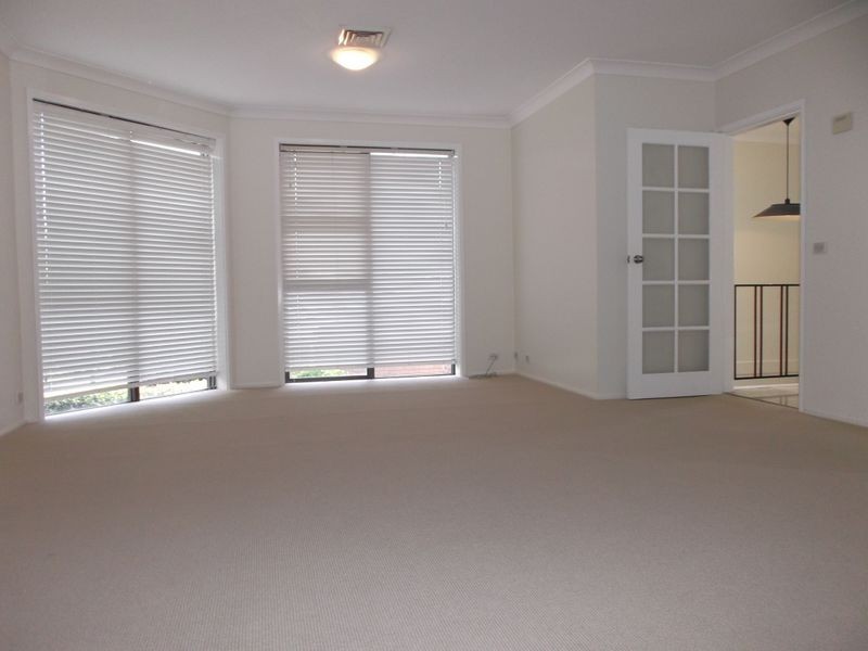 10 Moore Street, Toronto NSW 2283