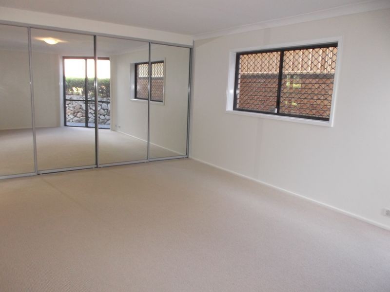 10 Moore Street, Toronto NSW 2283