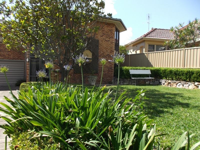 10 Moore Street, Toronto NSW 2283