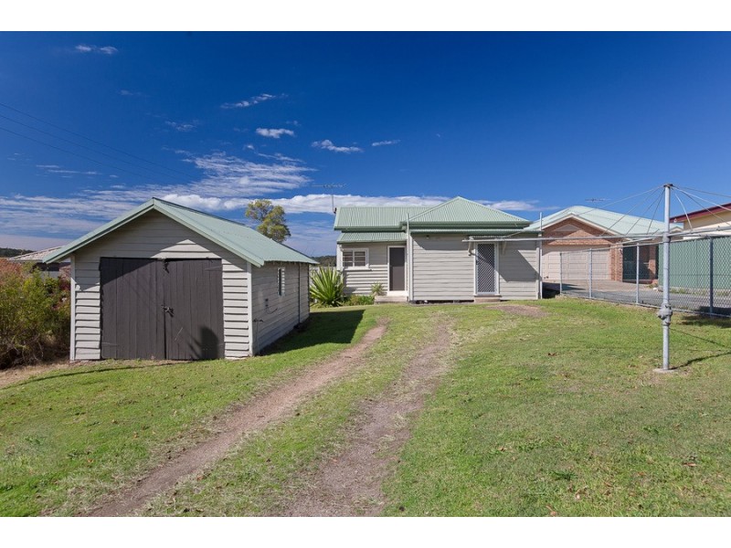 16 The Circlet, Rathmines NSW 2283