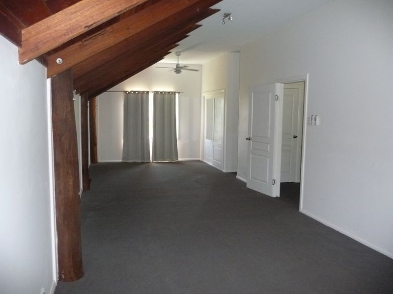 1116 Leggetts Drive, Ashtonfield NSW 2323