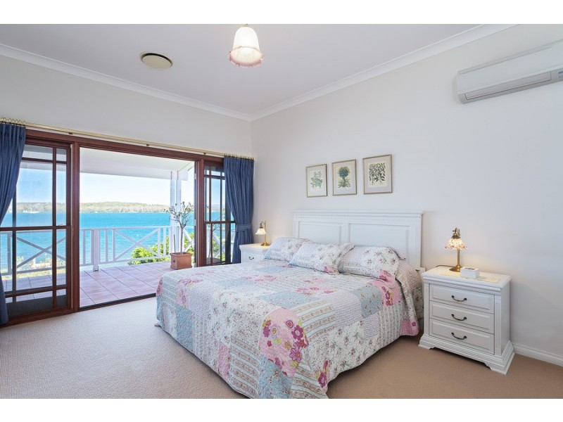 61 Coal Point Road, Coal Point NSW 2283
