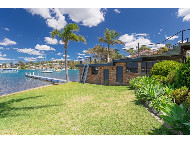 158 Sealand Road, Fishing Point NSW 2283