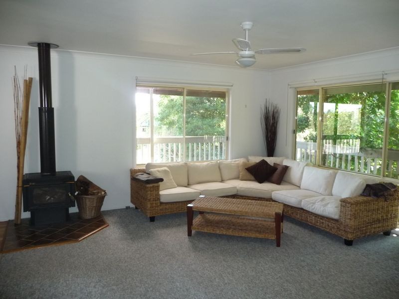 33 Moani Street, Wangi Wangi NSW 2267