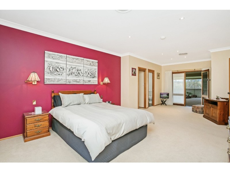 120 Wollong Road, Quorrobolong NSW 2325