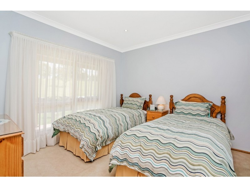 120 Wollong Road, Quorrobolong NSW 2325