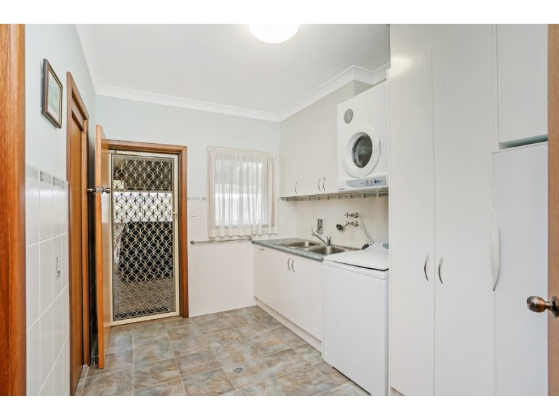 120 Wollong Road, Quorrobolong NSW 2325