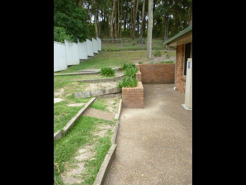 2/12 Deal Street, Mount Hutton NSW 2290