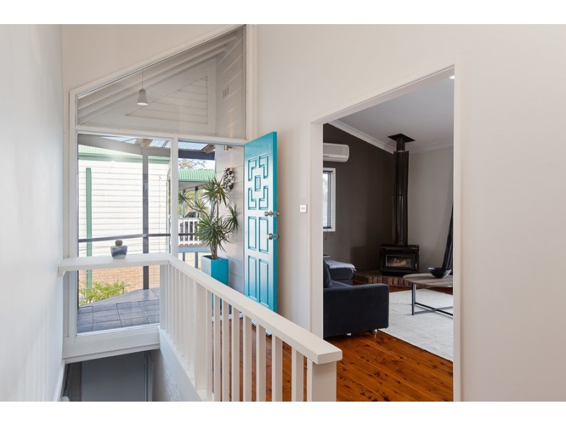 68 Alkrington Avenue, Fishing Point NSW 2283