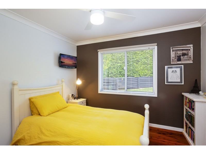 68 Alkrington Avenue, Fishing Point NSW 2283