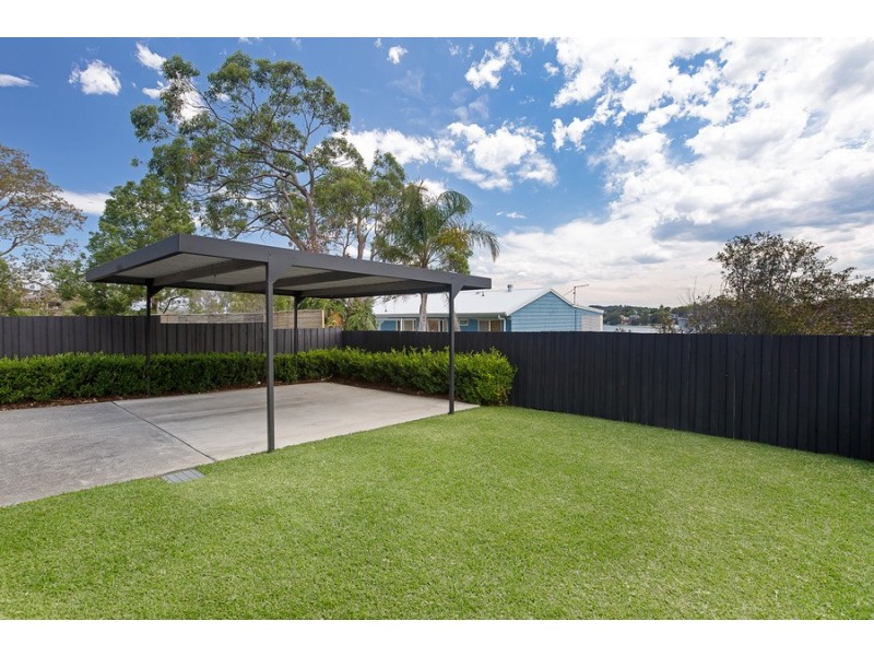 68 Alkrington Avenue, Fishing Point NSW 2283