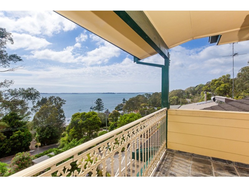 93 Skye Point Road, Coal Point NSW 2283
