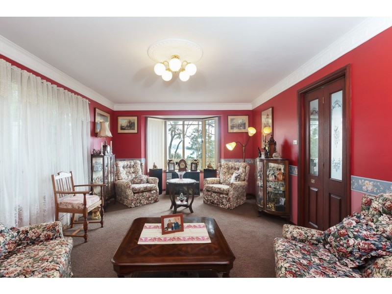 93 Skye Point Road, Coal Point NSW 2283