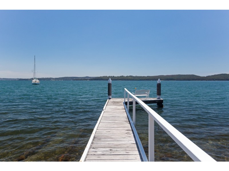 15/21 Excelsior Parade, Carey Bay NSW 2283
