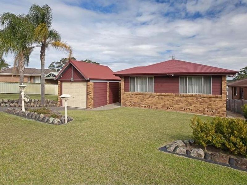 22 Carlisle Row, Fishing Point NSW 2283