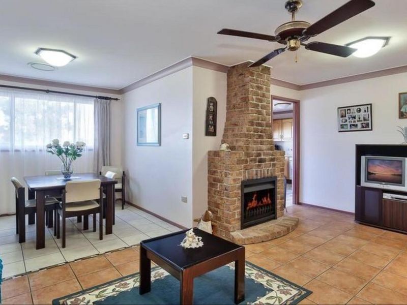 22 Carlisle Row, Fishing Point NSW 2283