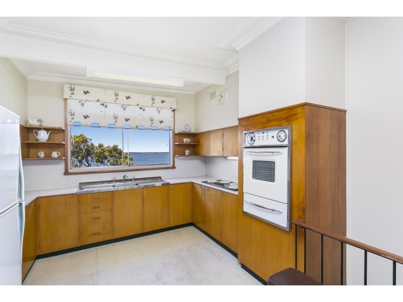 3 Datchet Street, Fishing Point NSW 2283