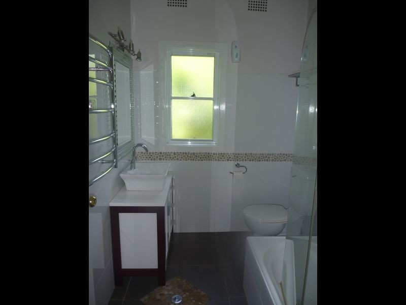 17 Hallvert Crescent, Charlestown NSW 2290