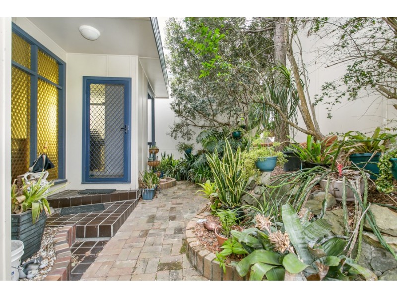 98 Sealand Road, Fishing Point NSW 2283