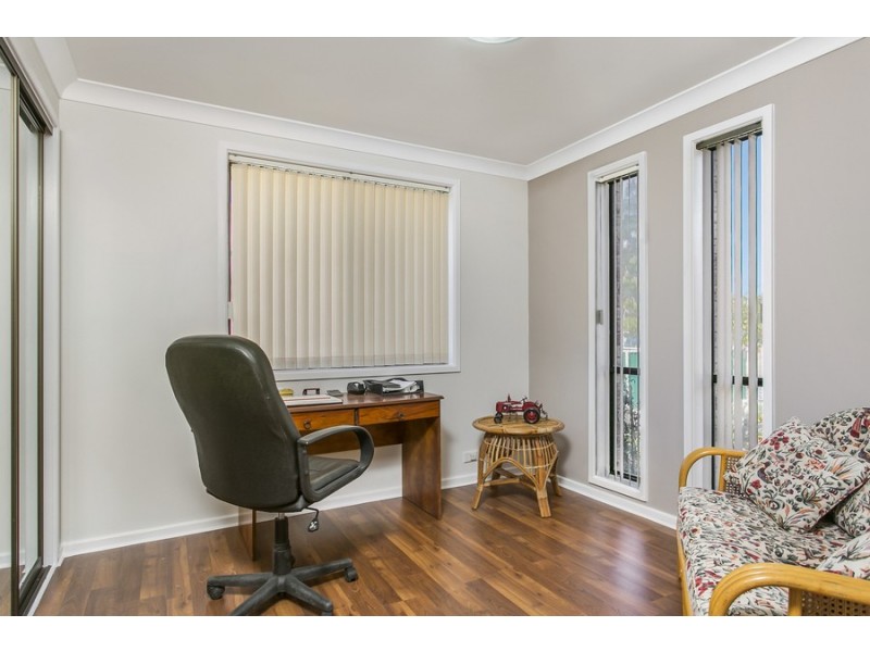 6 Balmoral Place, Fishing Point NSW 2283