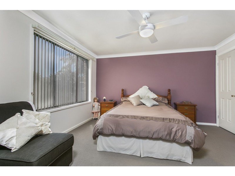 6 Balmoral Place, Fishing Point NSW 2283