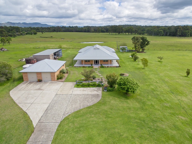222 Heaton Road, Quorrobolong NSW 2325