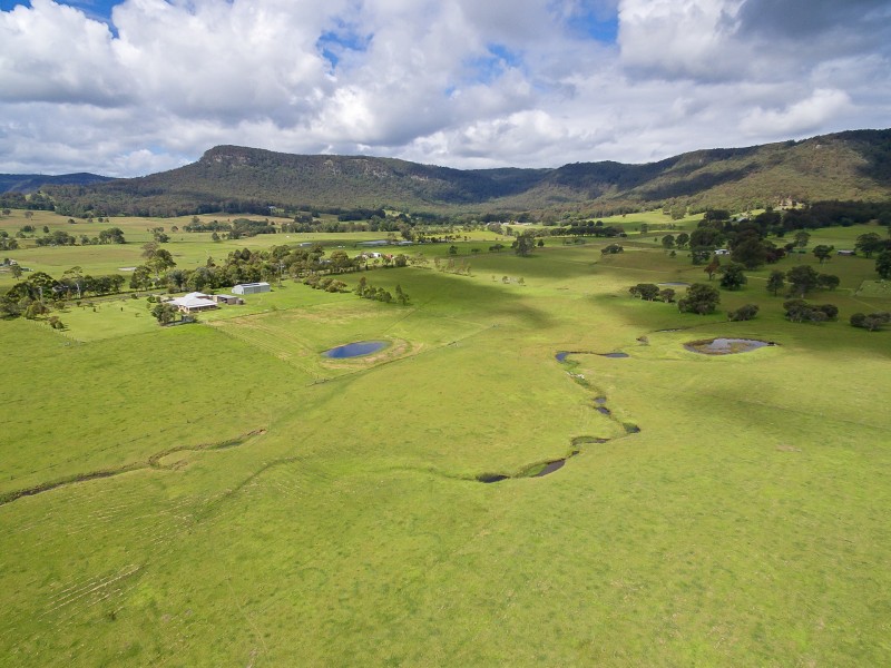 222 Heaton Road, Quorrobolong NSW 2325