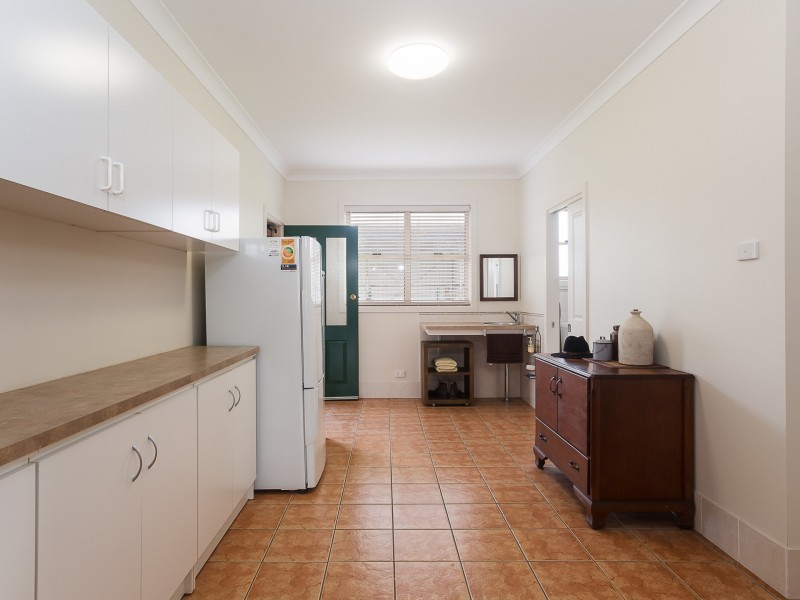 222 Heaton Road, Quorrobolong NSW 2325