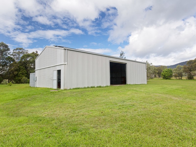 222 Heaton Road, Quorrobolong NSW 2325