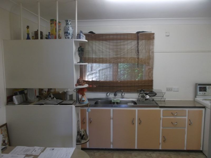 12 Sealand Road, Fishing Point NSW 2283