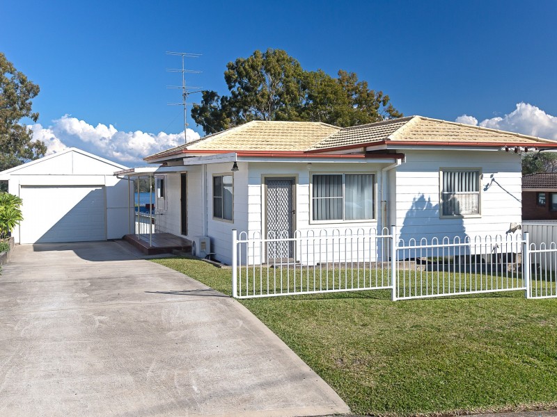 102 Kilaben Road, Kilaben Bay NSW 2283
