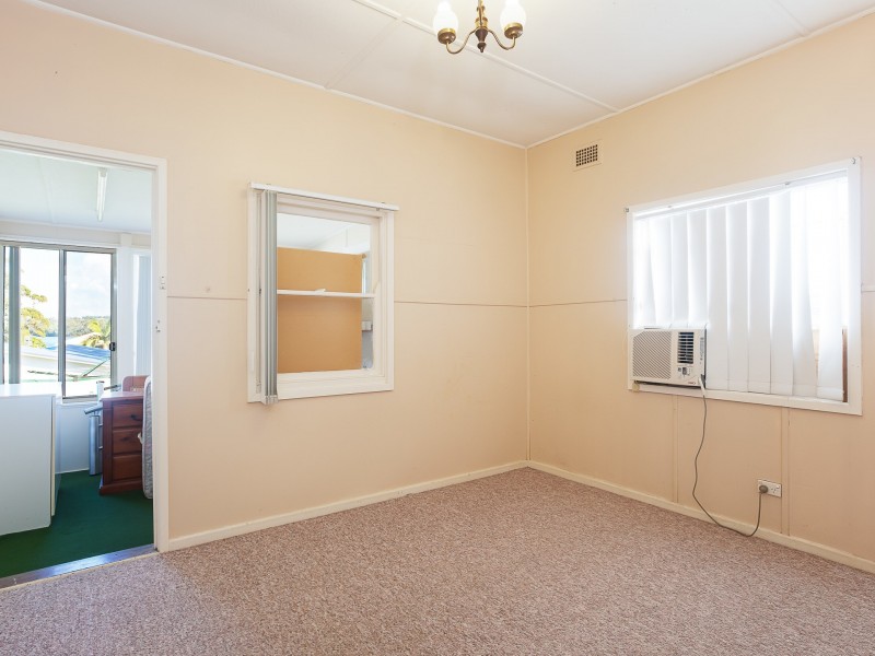 102 Kilaben Road, Kilaben Bay NSW 2283