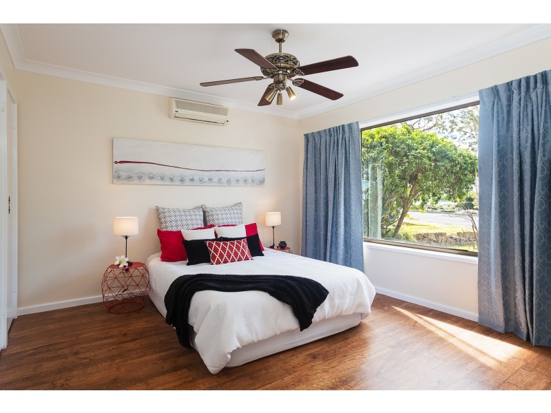 45 Skye Point Road, Coal Point NSW 2283