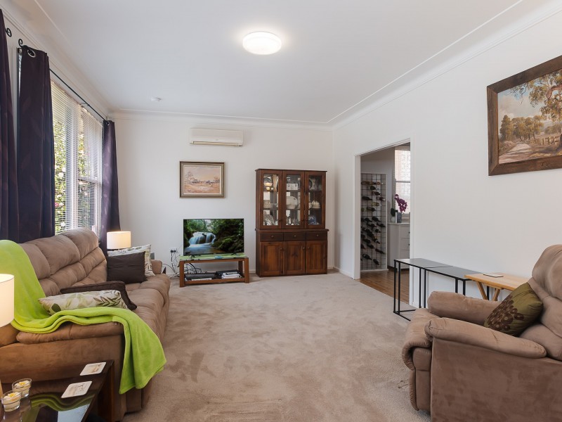 53 William Street, Toronto NSW 2283