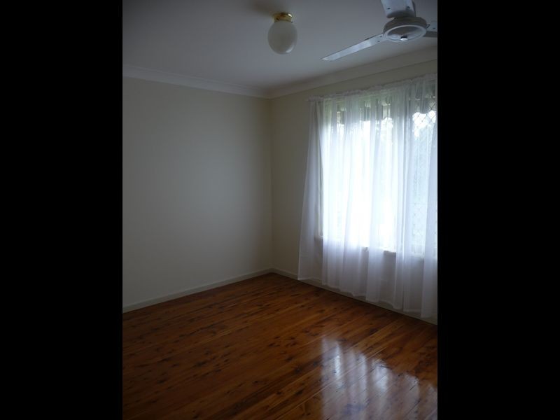 15 East Street, Warners Bay NSW 2282