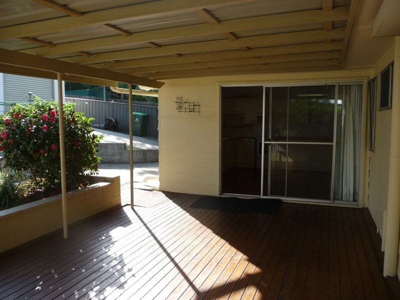 43 Fairfax Road, Warners Bay NSW 2282