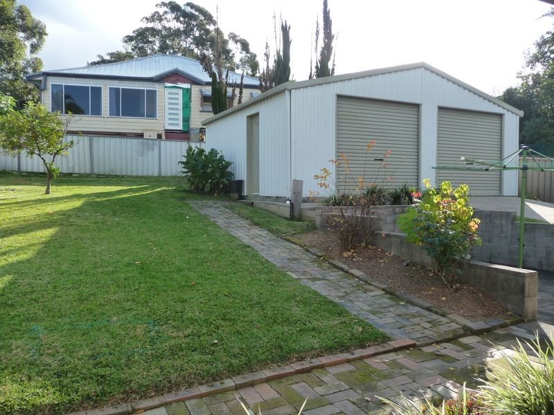 43 Fairfax Road, Warners Bay NSW 2282